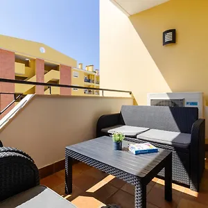 George's Quinta Palmeiras, A 2 Bedroom In Luxury Complex, Walking Distance To Town Apartment Lagos